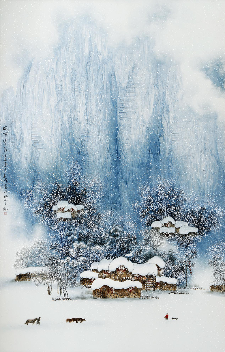 中国工艺美术大师刘伟在yl23455永利进行瓷画示范